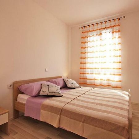 Appartement Apartman Petra à Fažana Extérieur photo