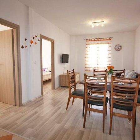 Appartement Apartman Petra à Fažana Extérieur photo